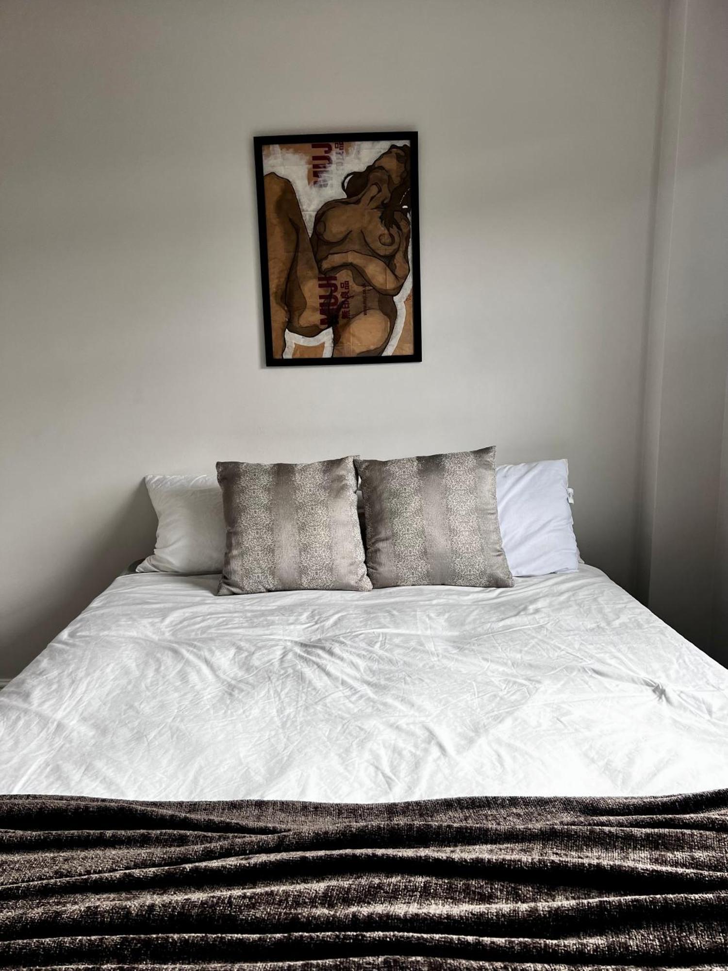 Bright And Modern Flat Near Portobello Road And The Canal Londen Buitenkant foto